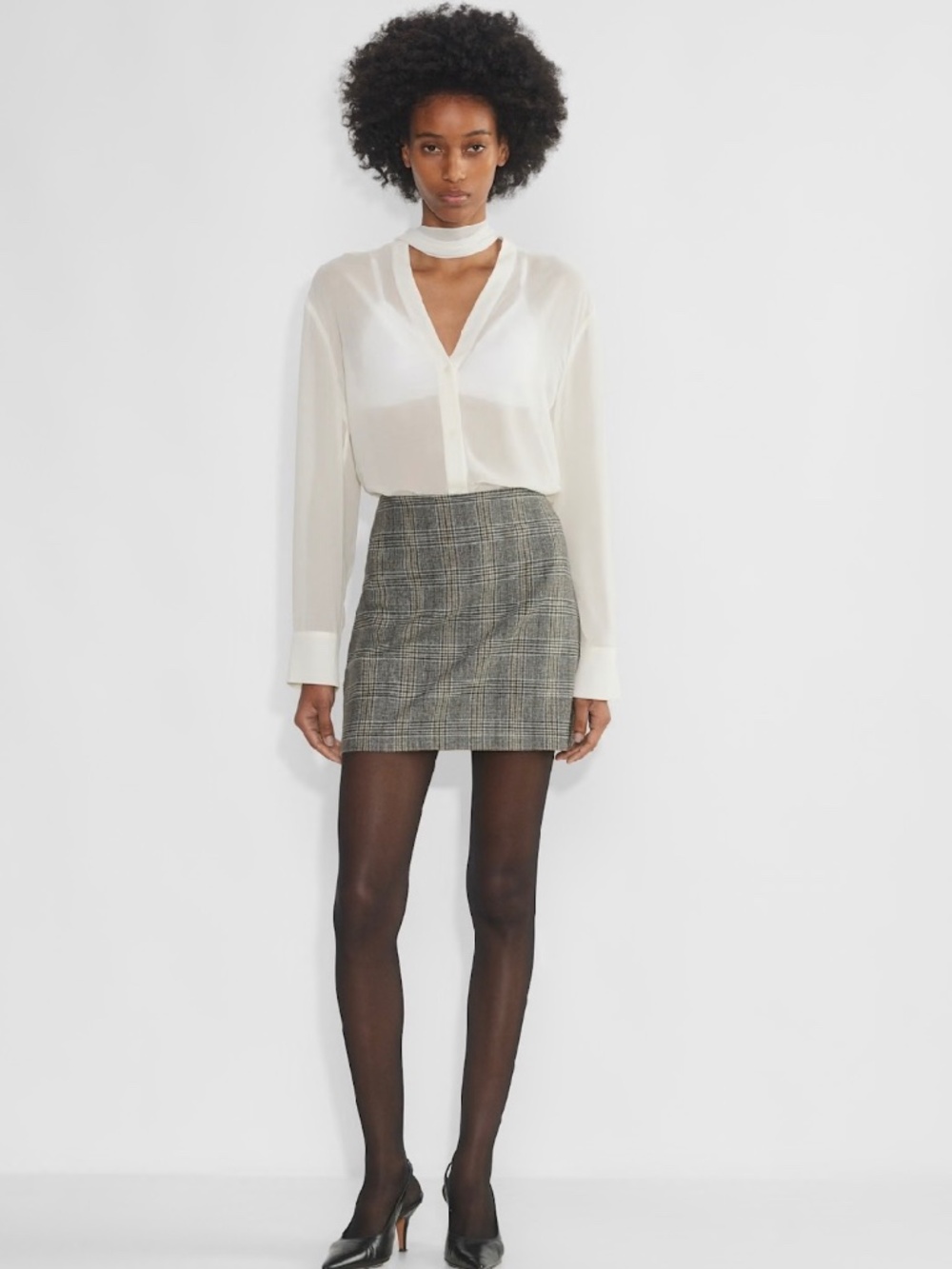Aritzia Classic mini skirt